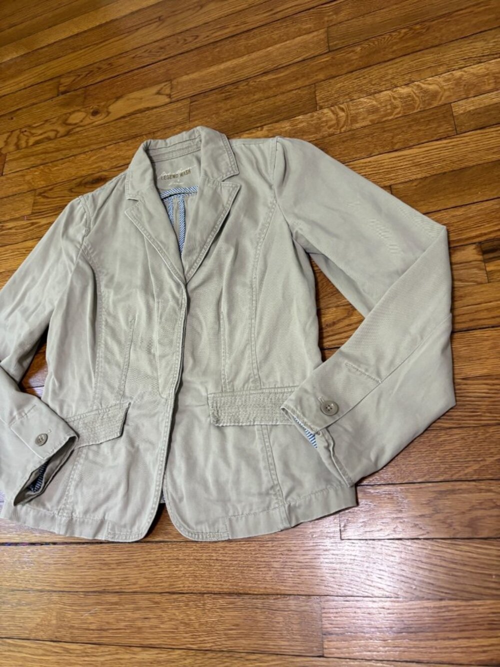 Eddie Bauer Legend Wash Womens Jacket Sz 6 Khaki 100% Cotton Twill Button Up - Picture 2 of 6